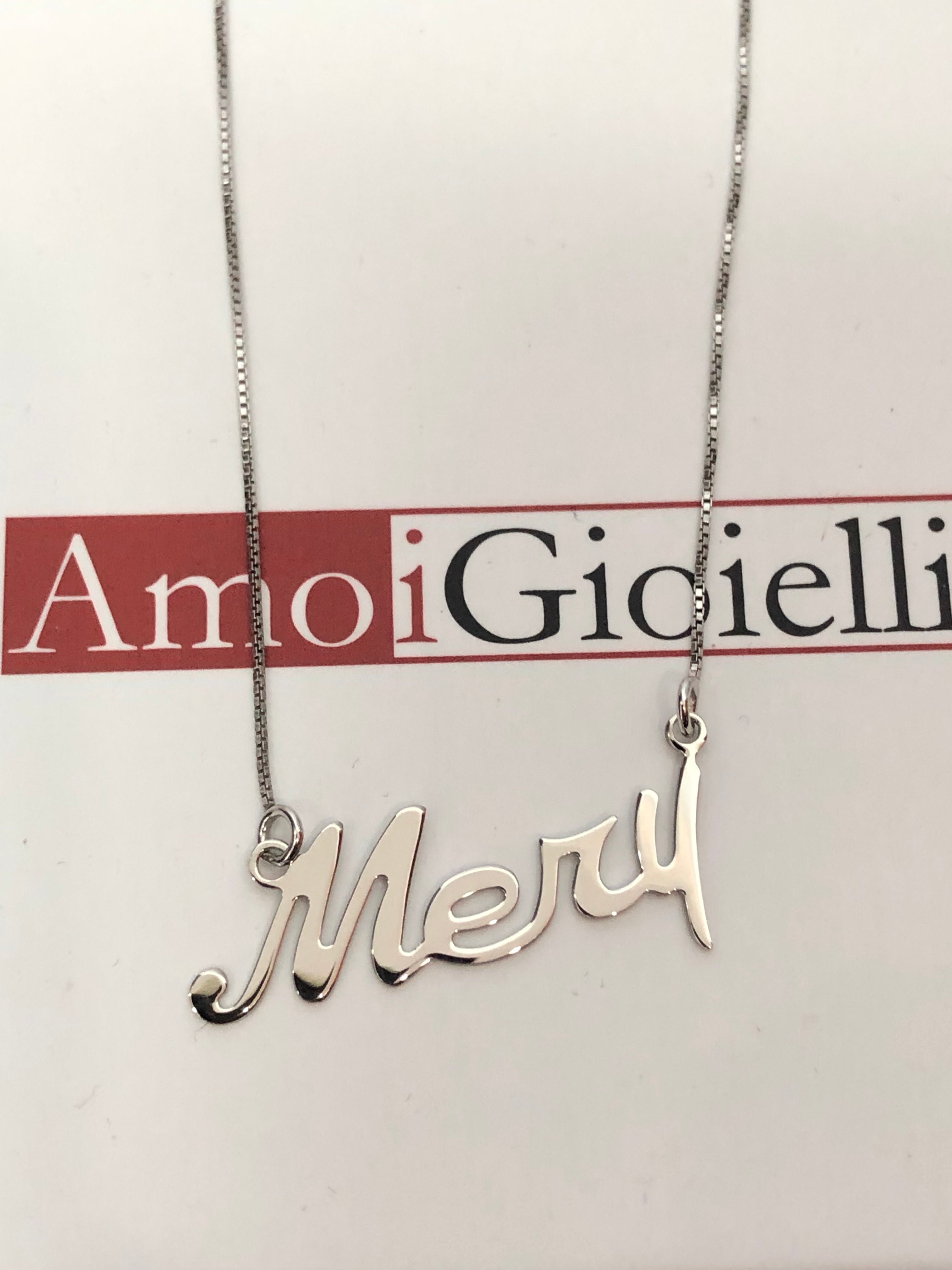 Collana con nome